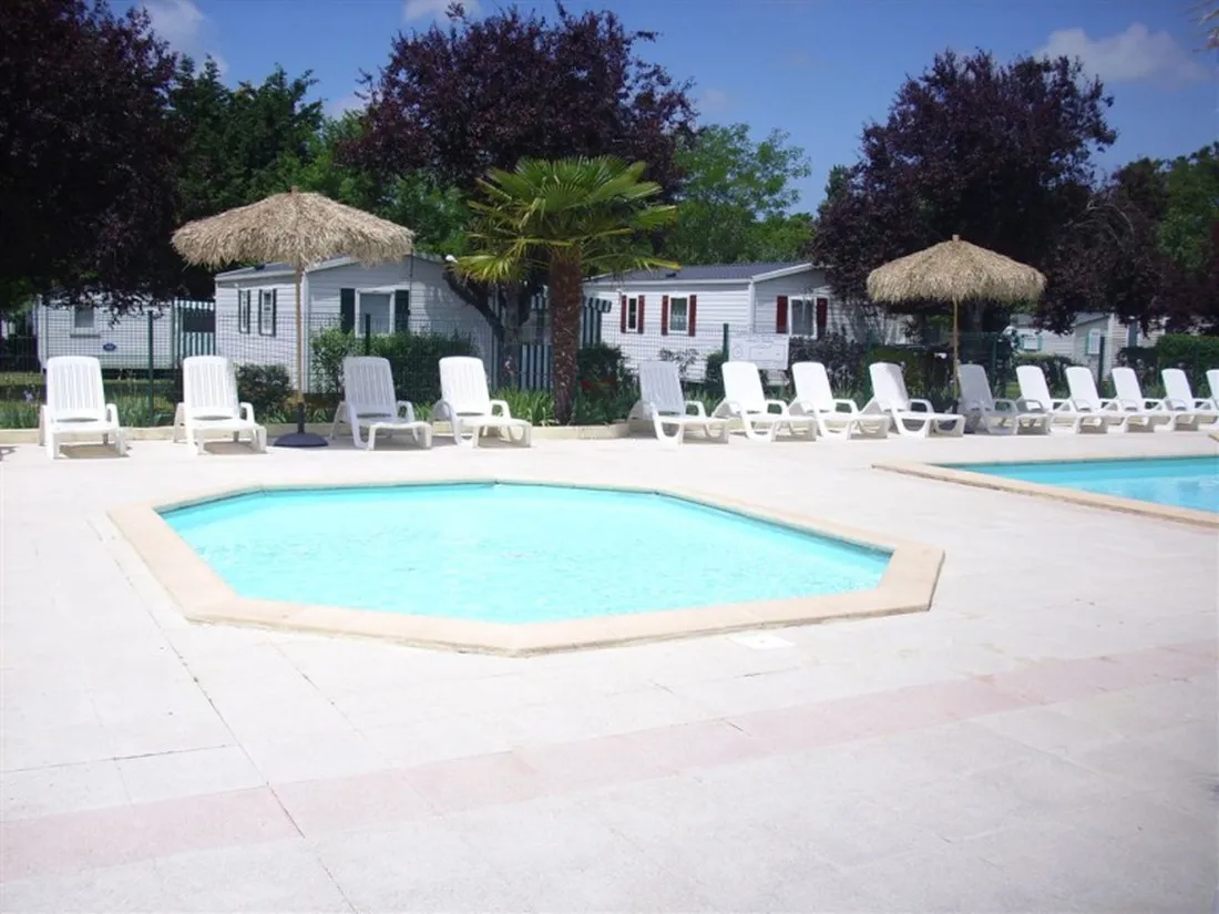 camping-la-borderie-saint-palais-sur-mer-efsy3