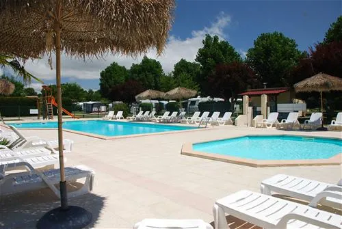 camping-la-borderie-saint-palais-sur-mer-tw57h