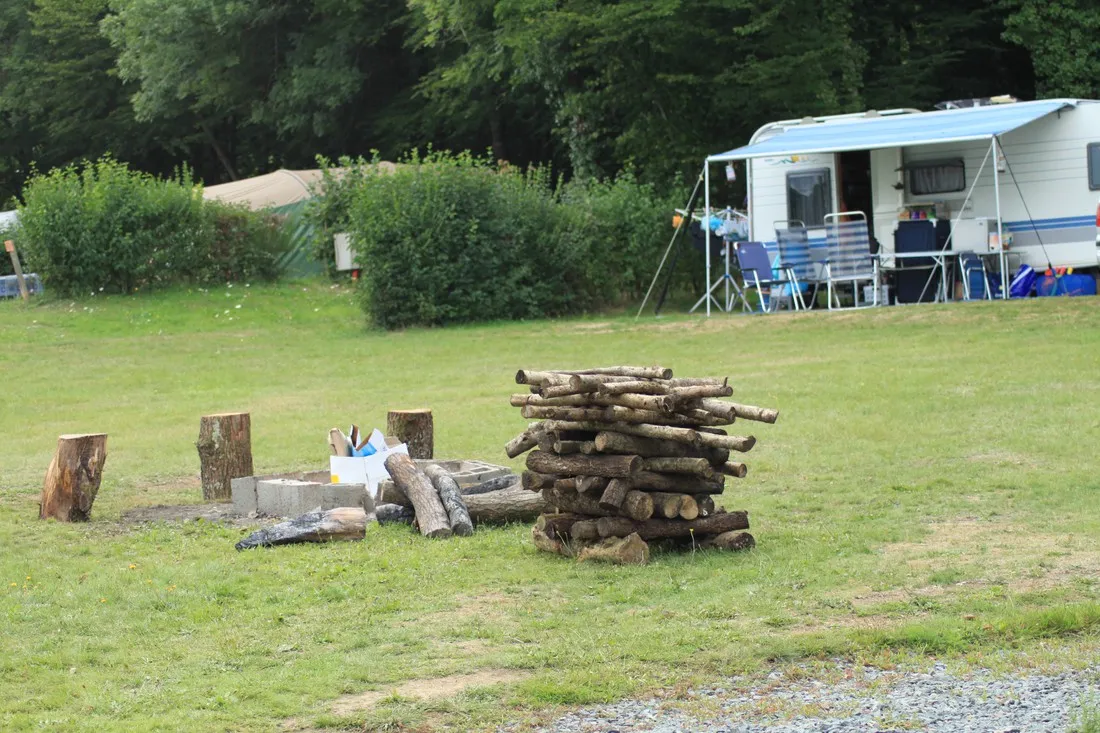 camping-moulin-de-piot-chniers-txbp7