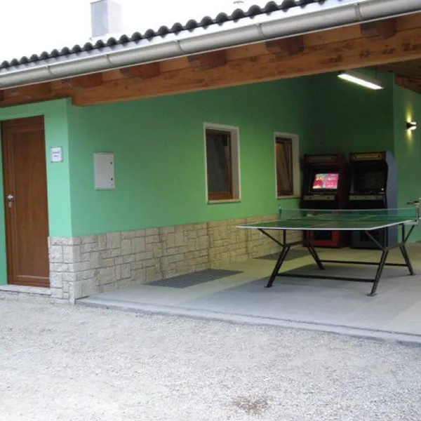 campeggio-belvedere-calceranica-al-lago-daevn