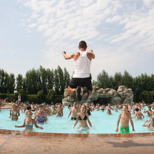 camping-tahiti-lido-delle-nazioni-2gzbx