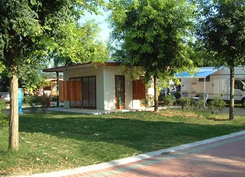 camping-tahiti-lido-delle-nazioni-8cu8d