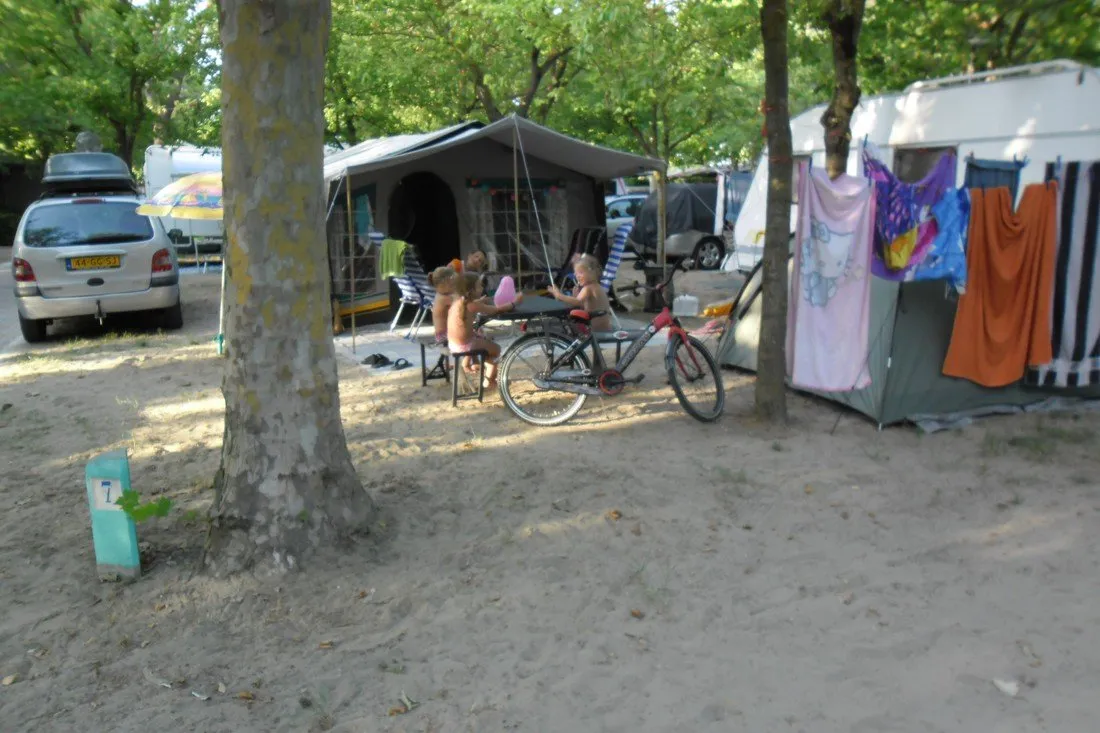 camping-tahiti-lido-delle-nazioni-jspkx
