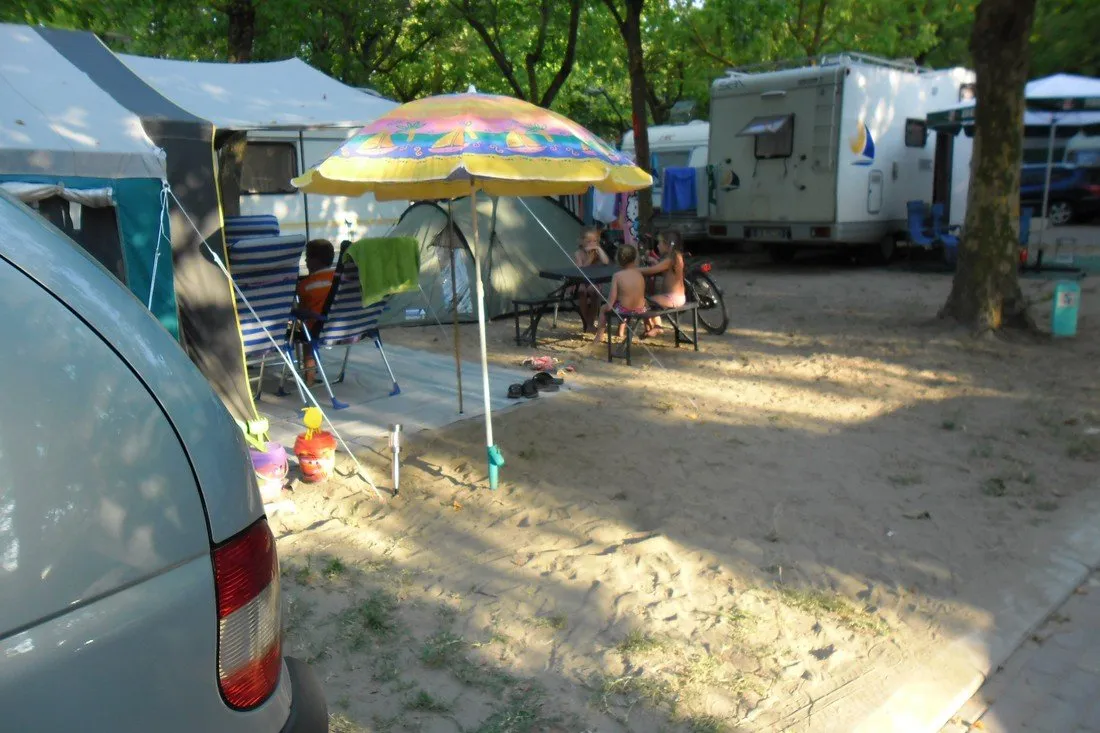 camping-tahiti-lido-delle-nazioni-kyqxx