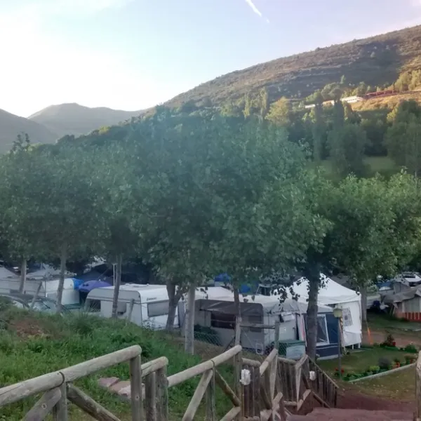 camping-laspales-huesca-ibowe