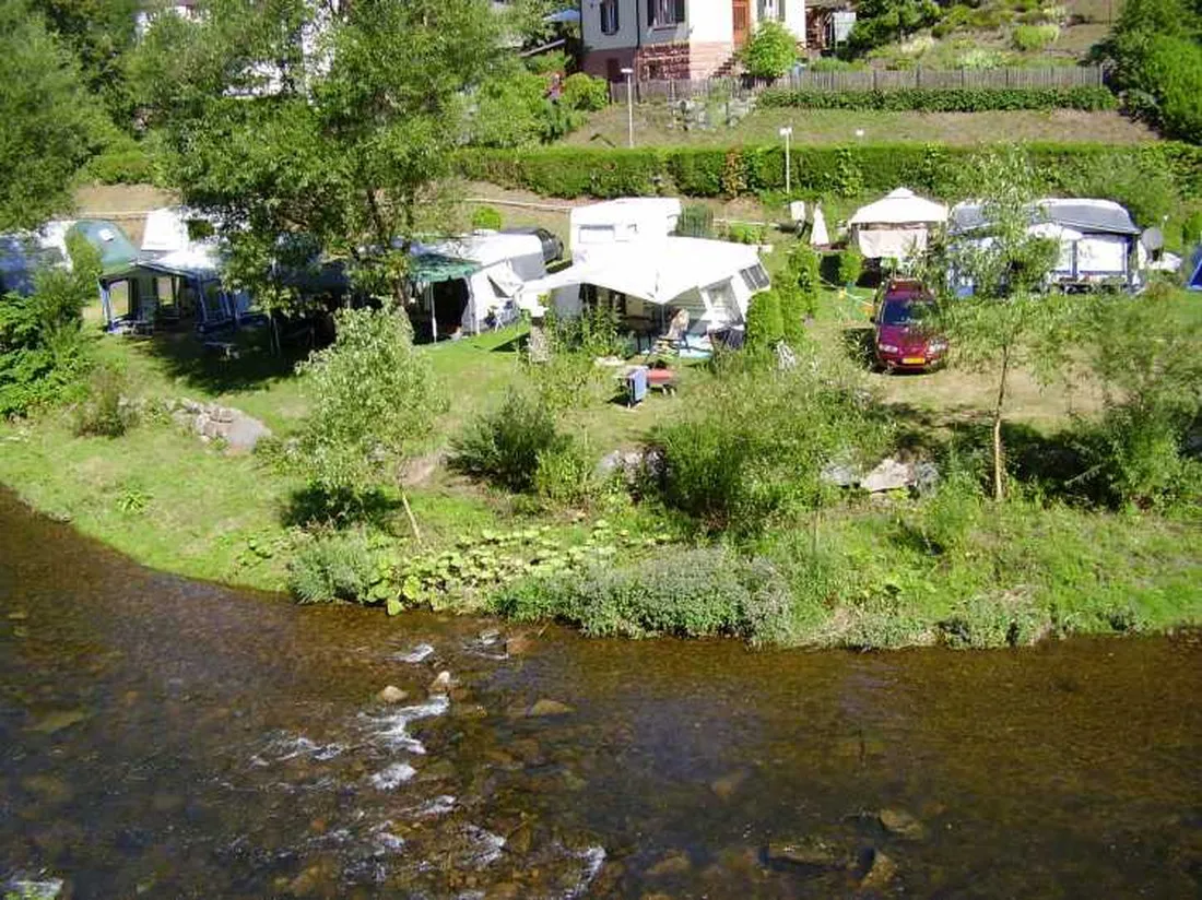 camping-schiltach-schiltach-yi39a