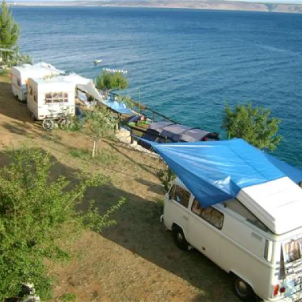 camp-stine-starigrad-paklenica-zxofs