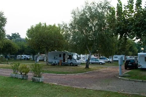 camping-solcio-solcio-di-lesa-jlhno