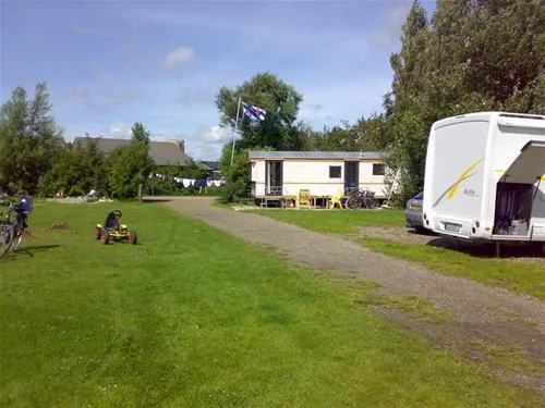 camping-sotterum-cornwerd-t5wmw
