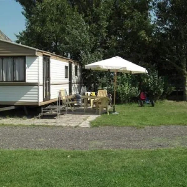 camping-sotterum-cornwerd-xkamz