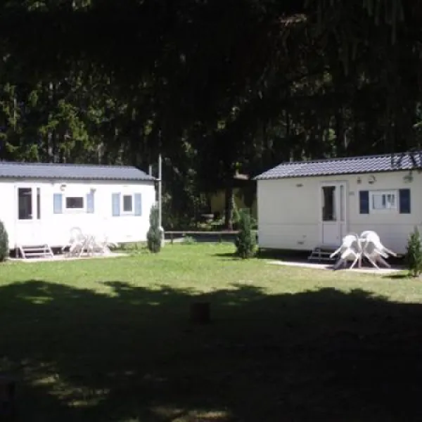 camping-la-rocca-konstantinovy-lzne-kol0s
