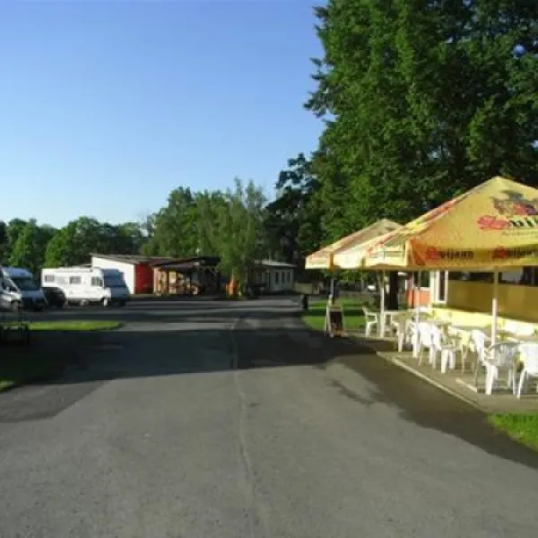 camping-la-rocca-konstantinovy-lzne-puyky