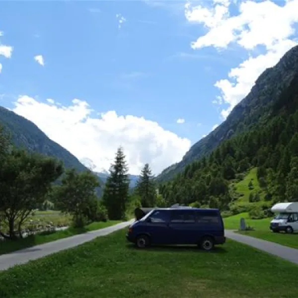 camping-alphubel-tsch-0p0kx