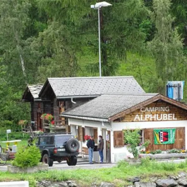 camping-alphubel-tsch-ytgn7
