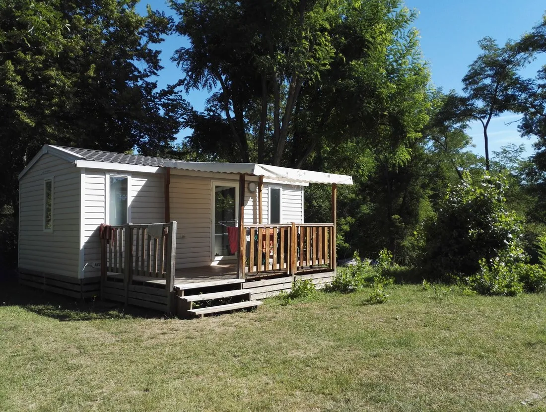 camping-la-bageasse-brioude-y2mtg