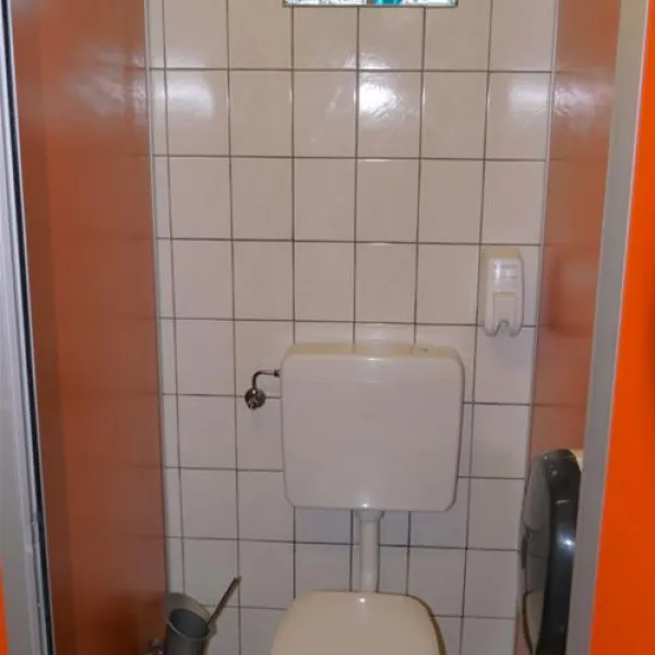 camping-waldfrieden-saarburg-l0zx7