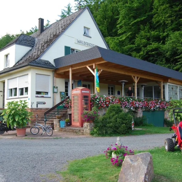 camping-waldfrieden-saarburg-m0hvo