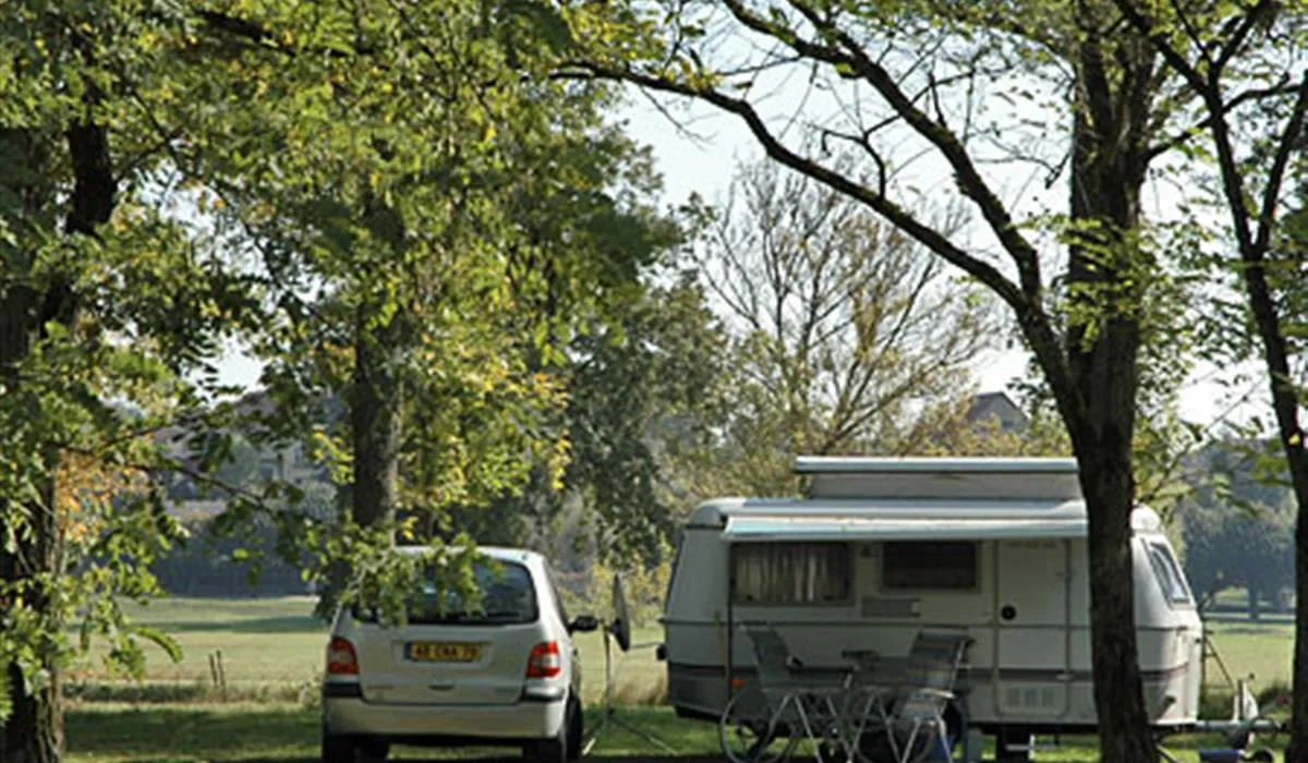 camping-de-lile-bannay-g2yng