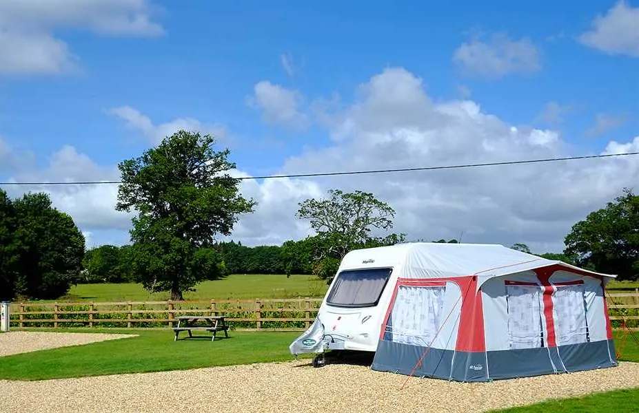 organford-manor-caravans-holidays-poole-znfrb