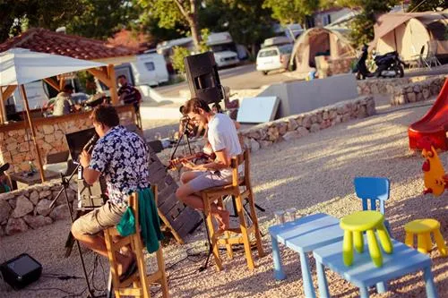 camping-slamni-dobrinj-3g6pq
