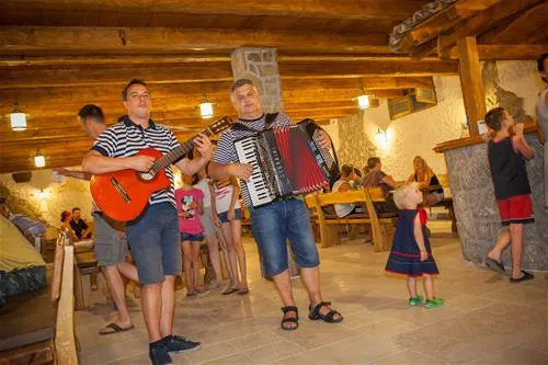 camping-slamni-dobrinj-nixo0