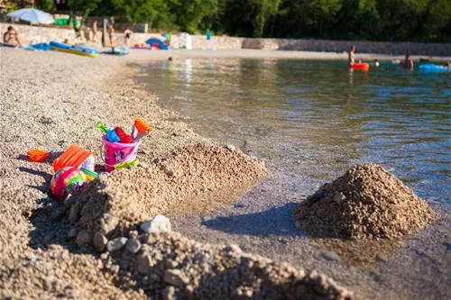 camping-slamni-dobrinj-tjeiq