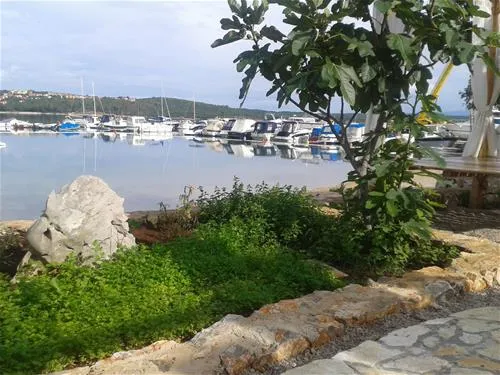 camping-slamni-dobrinj-tkrsj