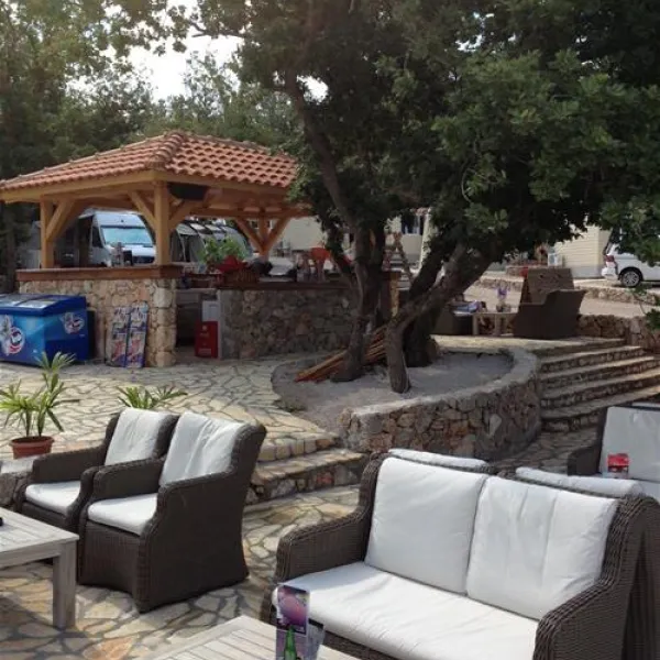 camping-slamni-dobrinj-w4qbc