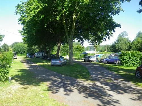 camping-de-la-tour-oudon-nmkot