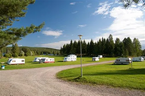iso-kirja-camping-keuruu-horfn