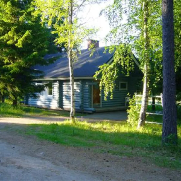 iso-kirja-camping-keuruu-ncyao