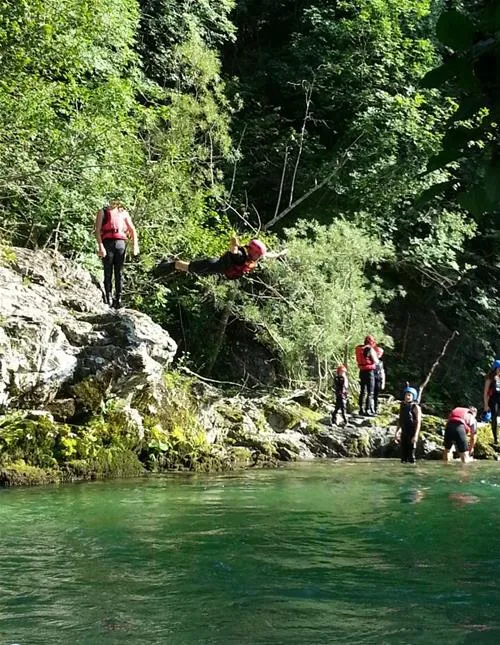 camping-menina-recica-ob-savinji-gcibd