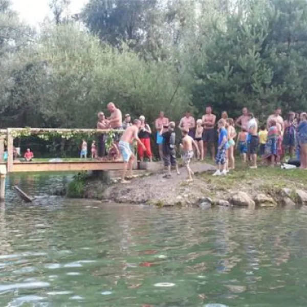 camping-menina-recica-ob-savinji-nfvwc