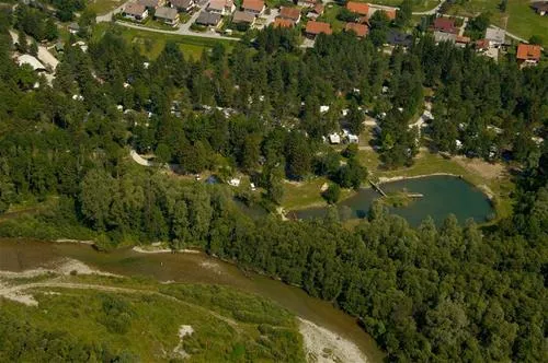 camping-menina-recica-ob-savinji-ok9a3