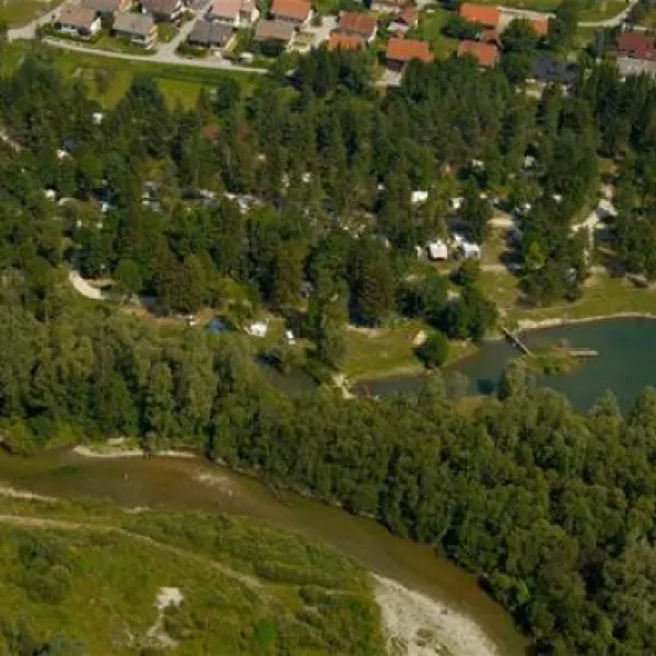 camping-menina-recica-ob-savinji-ok9a3