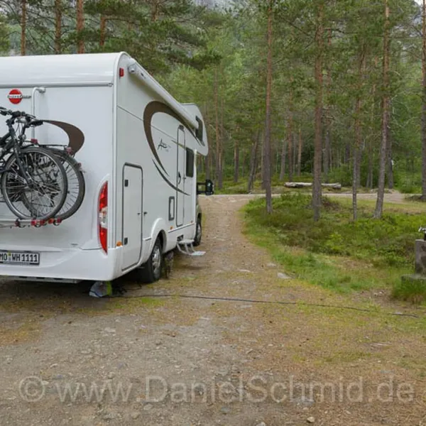 sanden-sare-bubilcamp-wohnmobilpark-valle-g4a3r