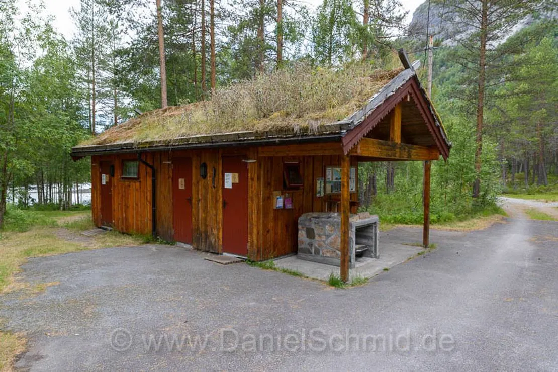 sanden-sare-bubilcamp-wohnmobilpark-valle-zd26q