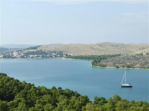 kamp-jasenovo-ibenik-9kwxh