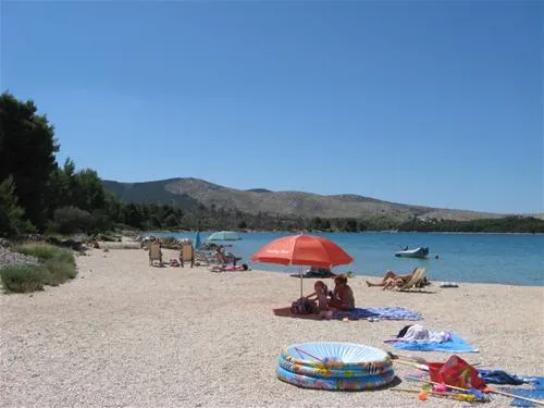 kamp-jasenovo-ibenik-imv2v