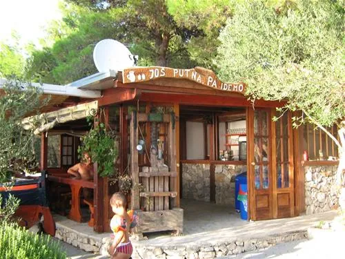 kamp-jasenovo-ibenik-yjkyt