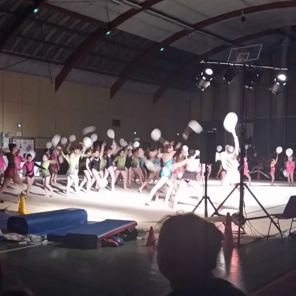 camping-municipal-alain-gerbault-pre-en-pail-ku0vd