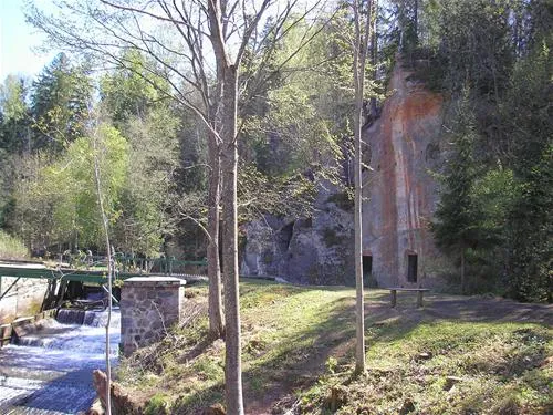 canoe-camping-ligatne-znbci