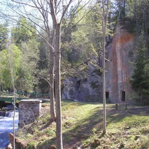 canoe-camping-ligatne-znbci