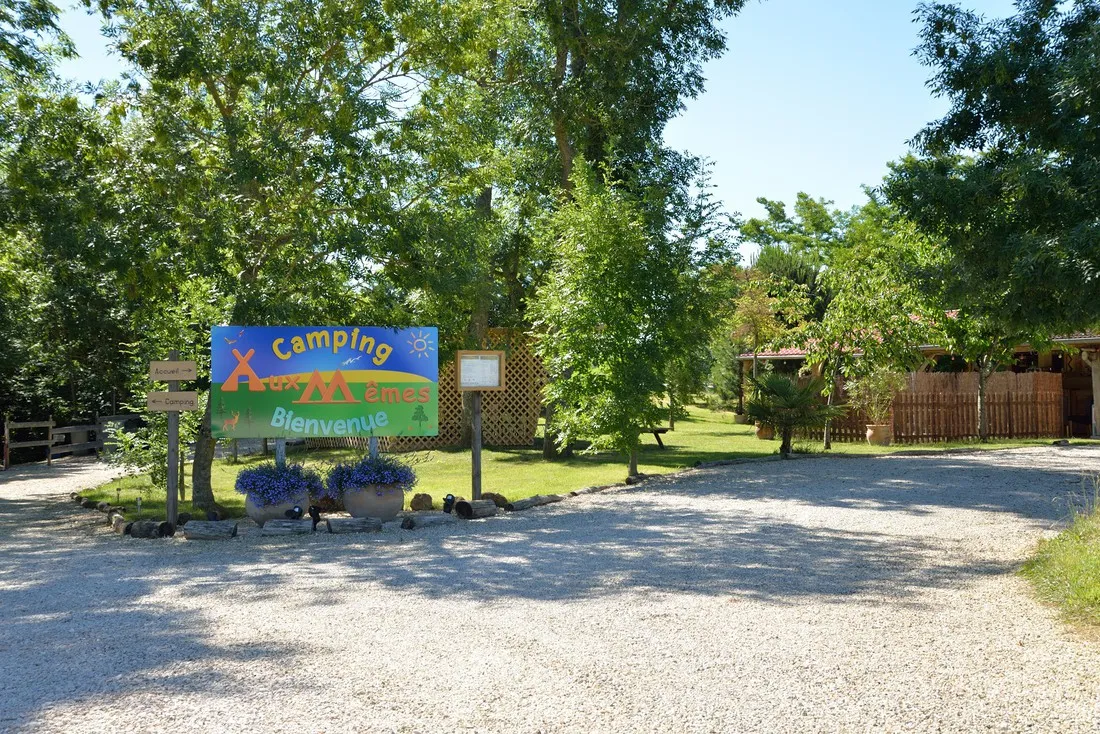 camping-aux-mmes-gers-kcafw