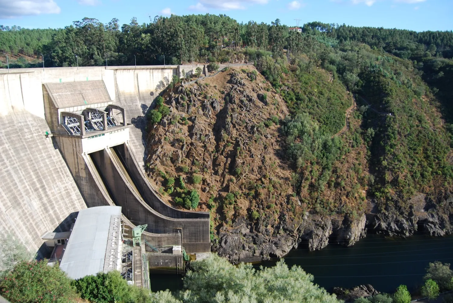 parque-de-campismo-de-castelo-do-bode-abrantes-9yvfi