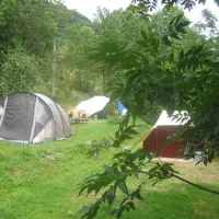 camping-le-clou-thiezac-iqqgu