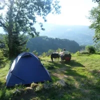 camping-le-clou-thiezac-qltrr