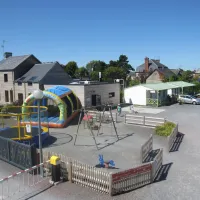 sous-les-pommiers-beauvoir-fugmu