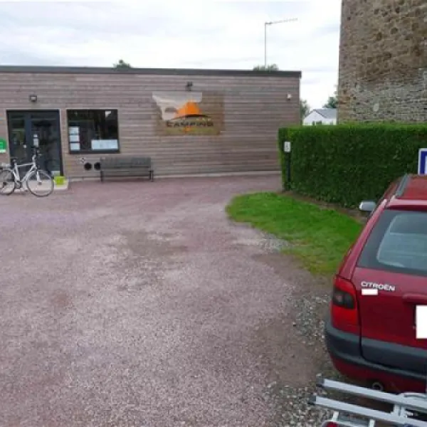 sous-les-pommiers-beauvoir-kkqa4