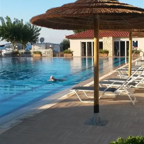 campsite-ionion-beach-glifa-audgt